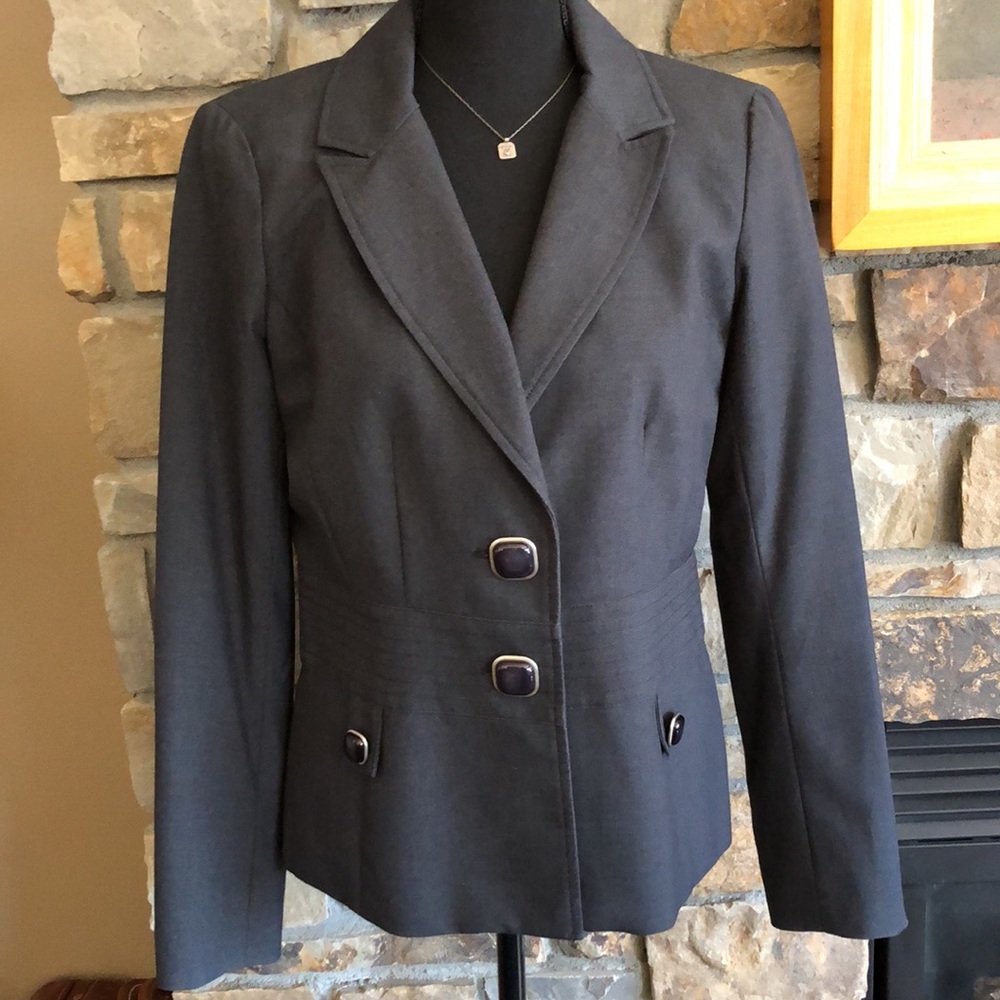 TRIBAL BLACK BLAZER WITH SQUARE Gold/Black Buttons ⭐️